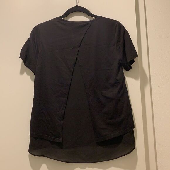Michael Kors
Petite Mix Media Split Back Top NWT - Picture 3 of 3